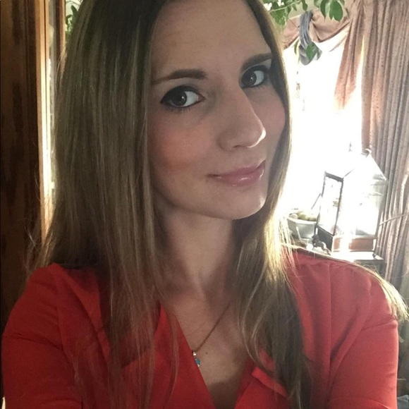 Meet your Posher, Alexa